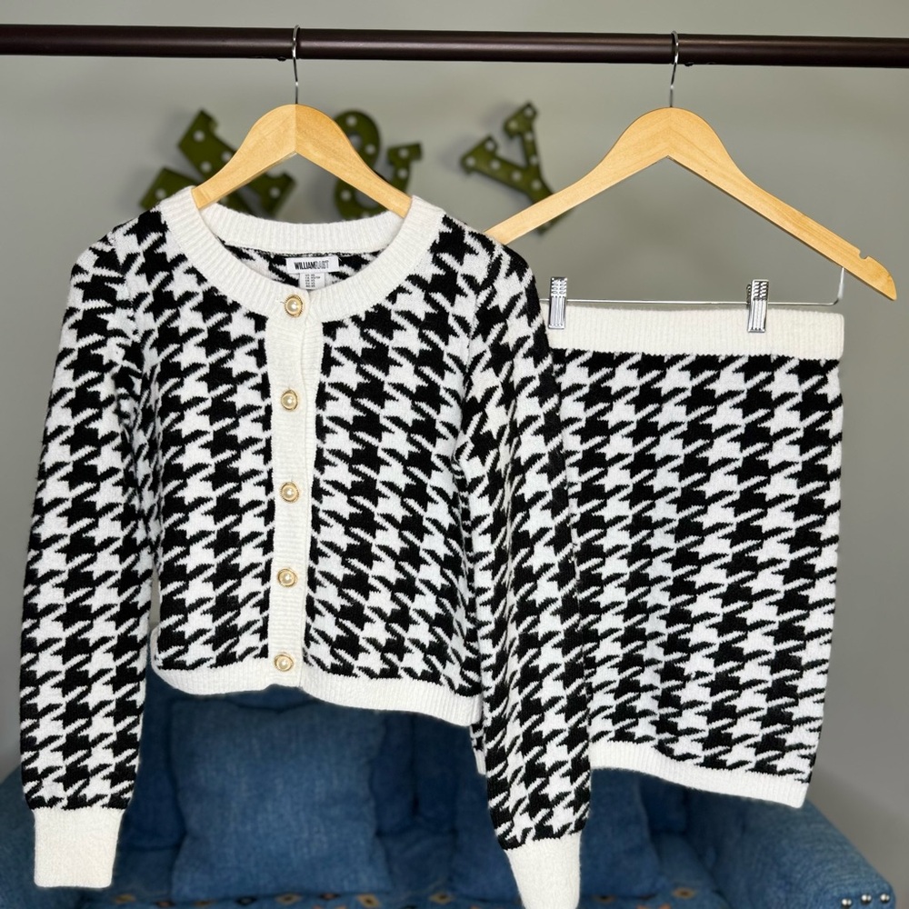 Black and White Houndstooth Sweater Set